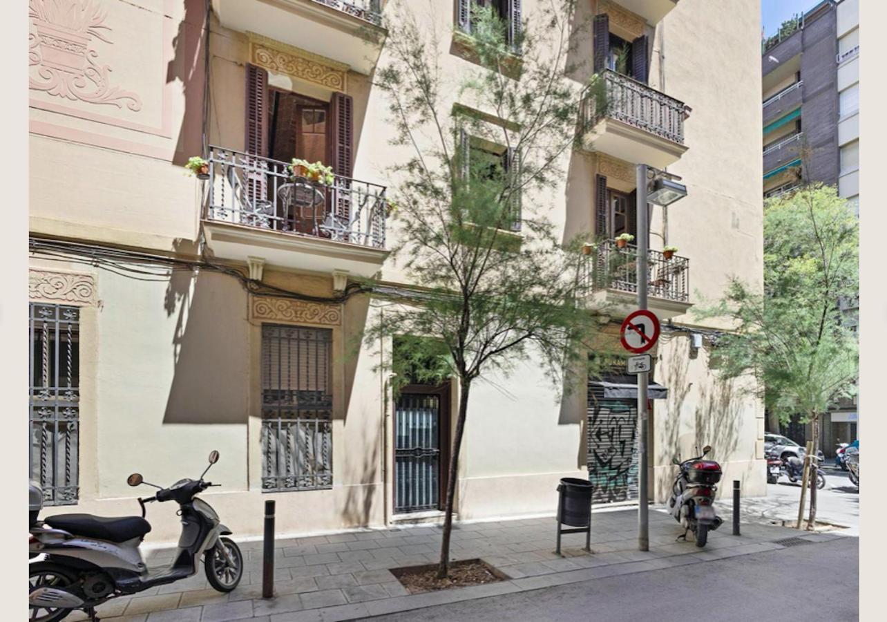 Great Apartment In Sagrada Familia With Balcony 巴塞罗那 外观 照片