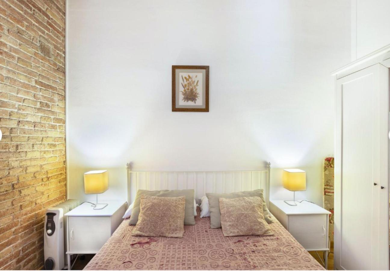 Great Apartment In Sagrada Familia With Balcony 巴塞罗那 外观 照片